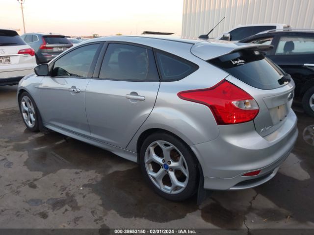 Photo 2 VIN: 1FADP3L98DL284061 - FORD FOCUS ST 