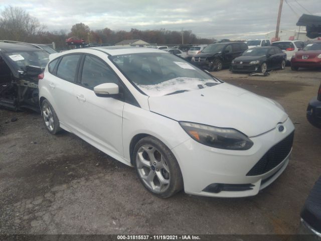 Photo 0 VIN: 1FADP3L98DL349510 - FORD FOCUS 