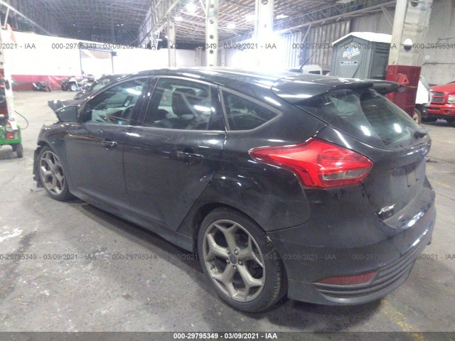 Photo 2 VIN: 1FADP3L98FL288243 - FORD FOCUS 