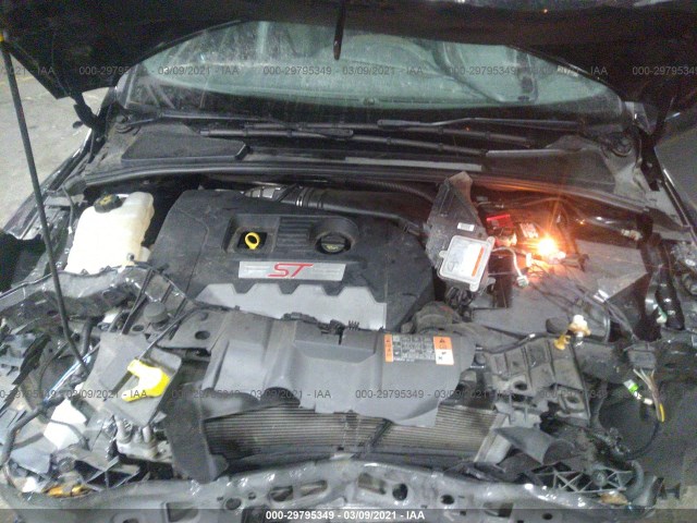 Photo 9 VIN: 1FADP3L98FL288243 - FORD FOCUS 