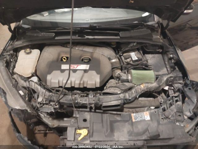 Photo 9 VIN: 1FADP3L98GL253655 - FORD FOCUS 