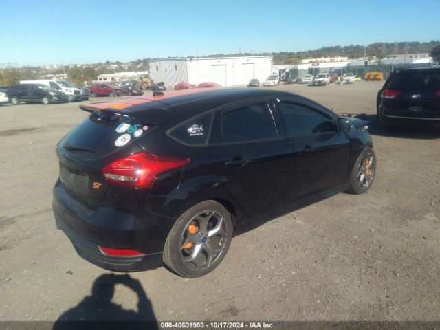 Photo 3 VIN: 1FADP3L98GL354372 - FORD FOCUS 