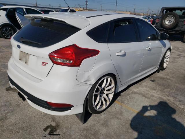 Photo 2 VIN: 1FADP3L98GL406079 - FORD FOCUS ST 