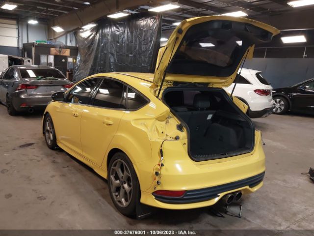 Photo 2 VIN: 1FADP3L98HL260736 - FORD FOCUS ST 