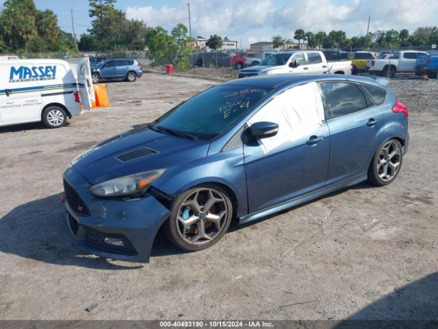 Photo 1 VIN: 1FADP3L98JL201658 - FORD FOCUS 