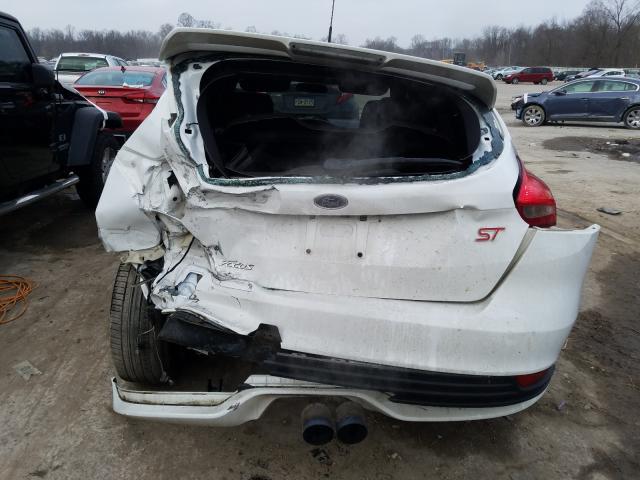 Photo 8 VIN: 1FADP3L98JL203734 - FORD FOCUS 