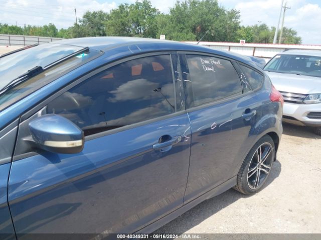 Photo 5 VIN: 1FADP3L98JL233011 - FORD FOCUS ST 