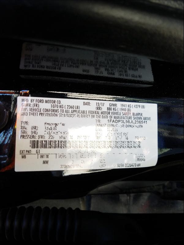 Photo 9 VIN: 1FADP3L98JL236541 - FORD FOCUS ST 