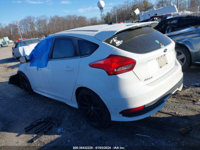 Photo 2 VIN: 1FADP3L98JL256708 - FORD FOCUS ST 