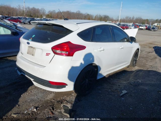 Photo 3 VIN: 1FADP3L98JL256708 - FORD FOCUS ST 