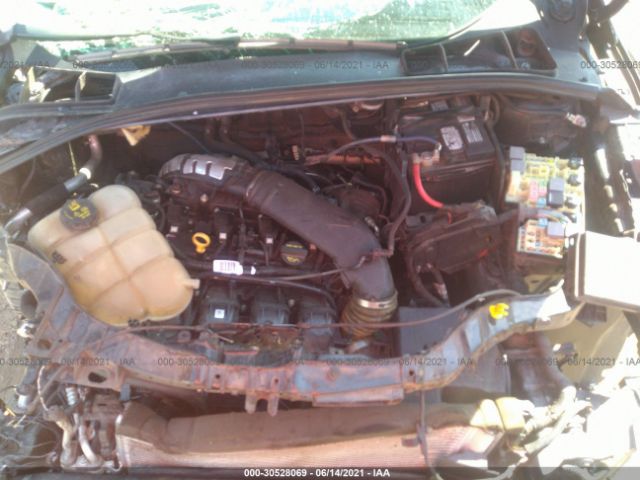 Photo 9 VIN: 1FADP3L98JL293421 - FORD FOCUS 