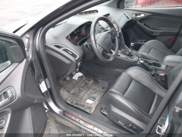 Photo 4 VIN: 1FADP3L98JL331309 - FORD FOCUS ST 