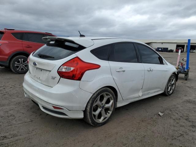 Photo 2 VIN: 1FADP3L99DL319495 - FORD FOCUS 