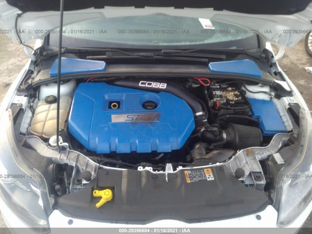 Photo 9 VIN: 1FADP3L99EL417525 - FORD FOCUS 