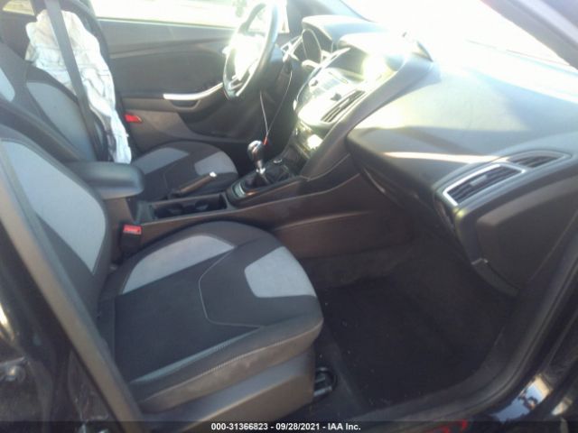 Photo 4 VIN: 1FADP3L99FL380302 - FORD FOCUS 