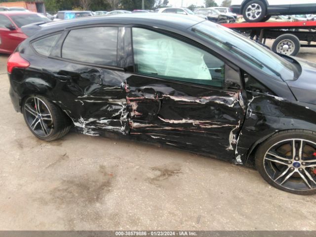 Photo 5 VIN: 1FADP3L99GL318304 - FORD FOCUS 