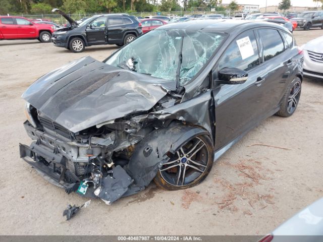 Photo 1 VIN: 1FADP3L99GL356437 - FORD FOCUS 