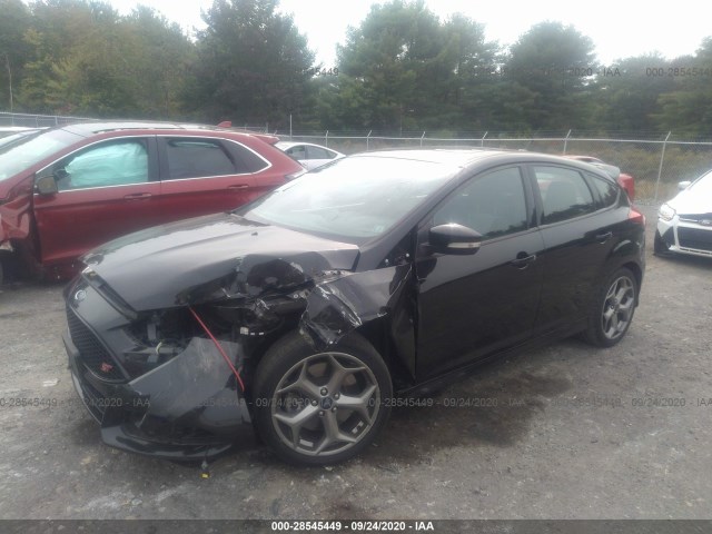 Photo 1 VIN: 1FADP3L99GL396565 - FORD FOCUS 