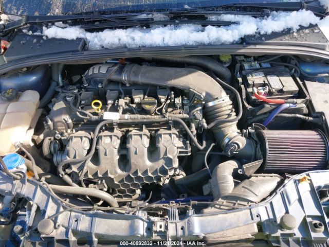 Photo 9 VIN: 1FADP3L99JL289474 - FORD FOCUS 