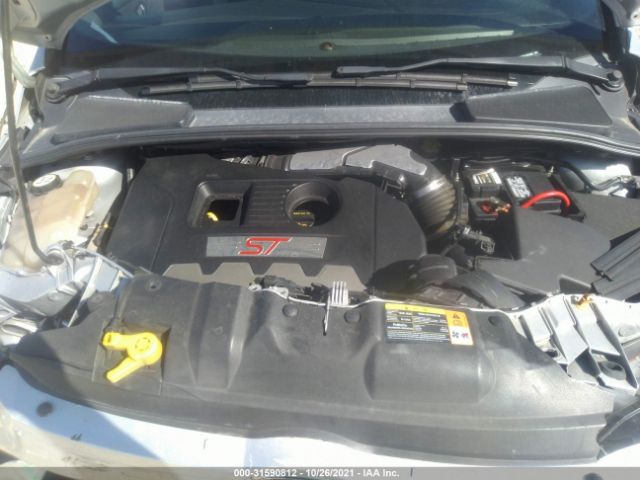 Photo 9 VIN: 1FADP3L9XDL142469 - FORD FOCUS 