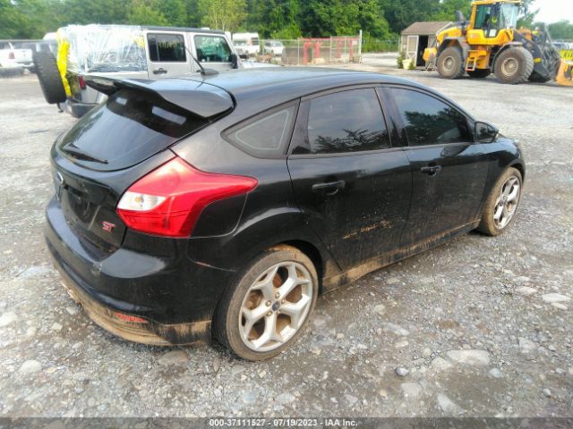 Photo 3 VIN: 1FADP3L9XDL323300 - FORD FOCUS ST 