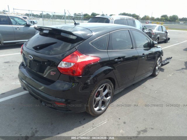 Photo 3 VIN: 1FADP3L9XEL319829 - FORD FOCUS 