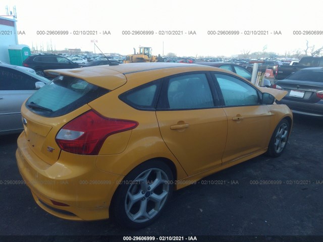 Photo 3 VIN: 1FADP3L9XEL349493 - FORD FOCUS 