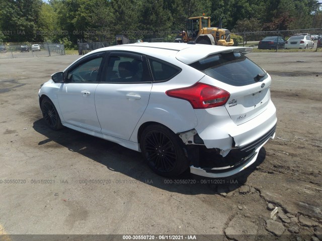 Photo 2 VIN: 1FADP3L9XFL251596 - FORD FOCUS 