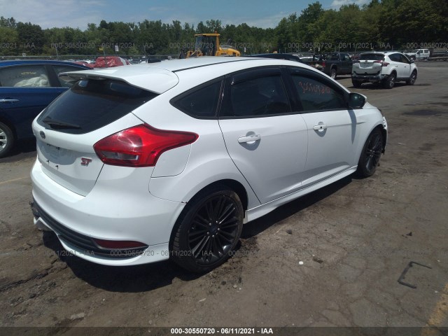 Photo 3 VIN: 1FADP3L9XFL251596 - FORD FOCUS 