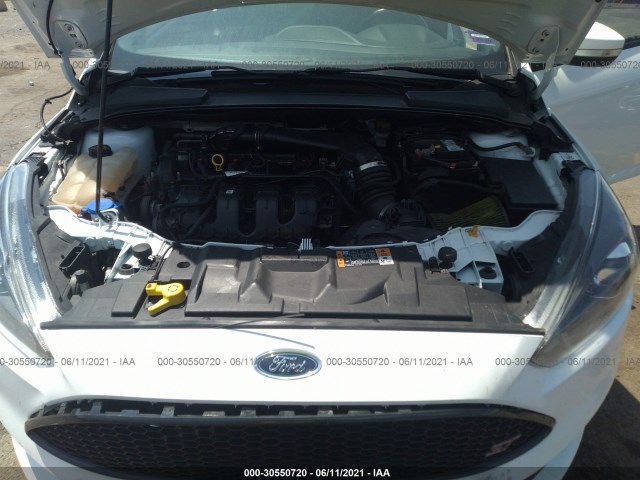 Photo 9 VIN: 1FADP3L9XFL251596 - FORD FOCUS 