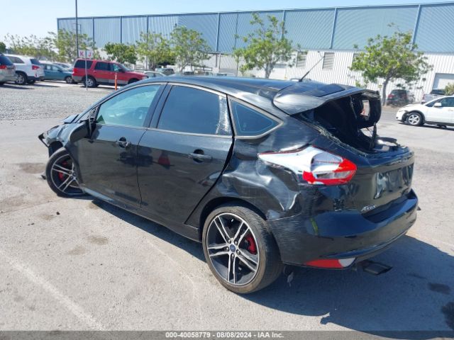 Photo 2 VIN: 1FADP3L9XFL324823 - FORD FOCUS 