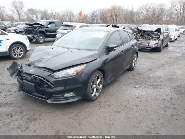 Photo 1 VIN: 1FADP3L9XGL358102 - FORD FOCUS ST 