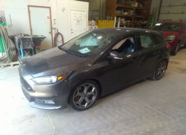 Photo 1 VIN: 1FADP3L9XHL276114 - FORD FOCUS 