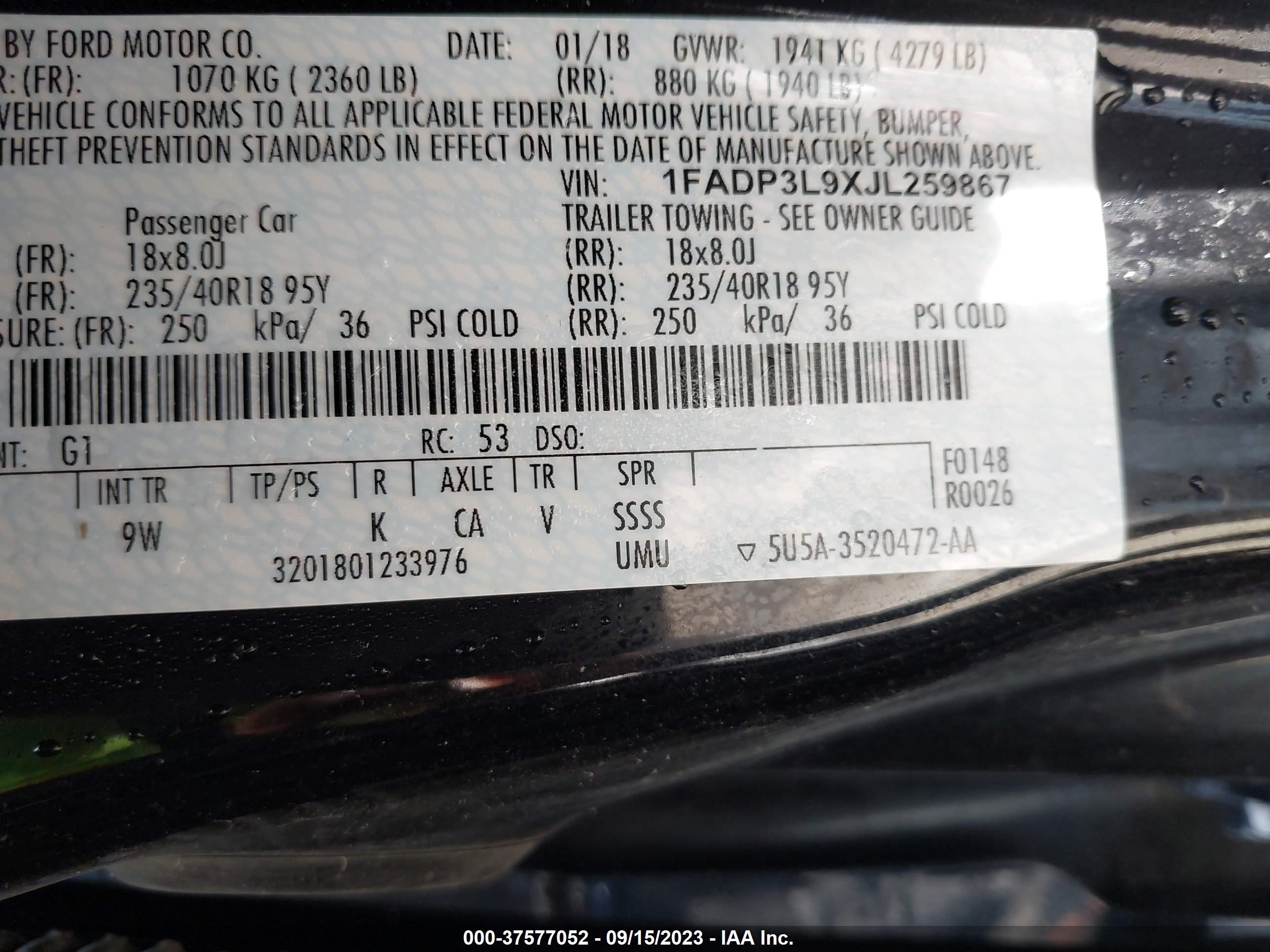 Photo 8 VIN: 1FADP3L9XJL259867 - FORD FOCUS ST 