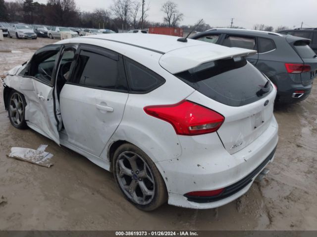 Photo 2 VIN: 1FADP3L9XJL289371 - FORD FOCUS ST 