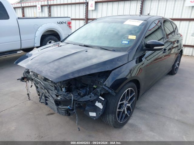 Photo 1 VIN: 1FADP3M20JL322069 - FORD FOCUS 