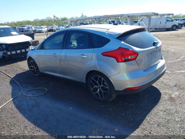 Photo 2 VIN: 1FADP3M21HL253385 - FORD FOCUS 