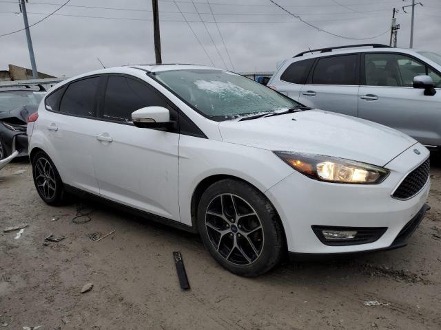 Photo 3 VIN: 1FADP3M21JL203267 - FORD FOCUS SEL 