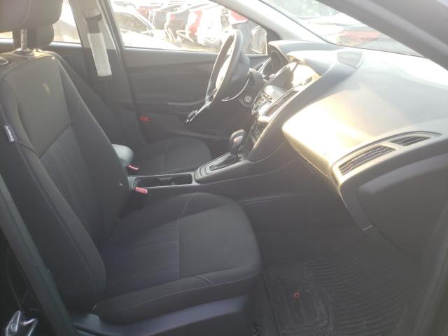 Photo 4 VIN: 1FADP3M21JL300517 - FORD FOCUS SEL 