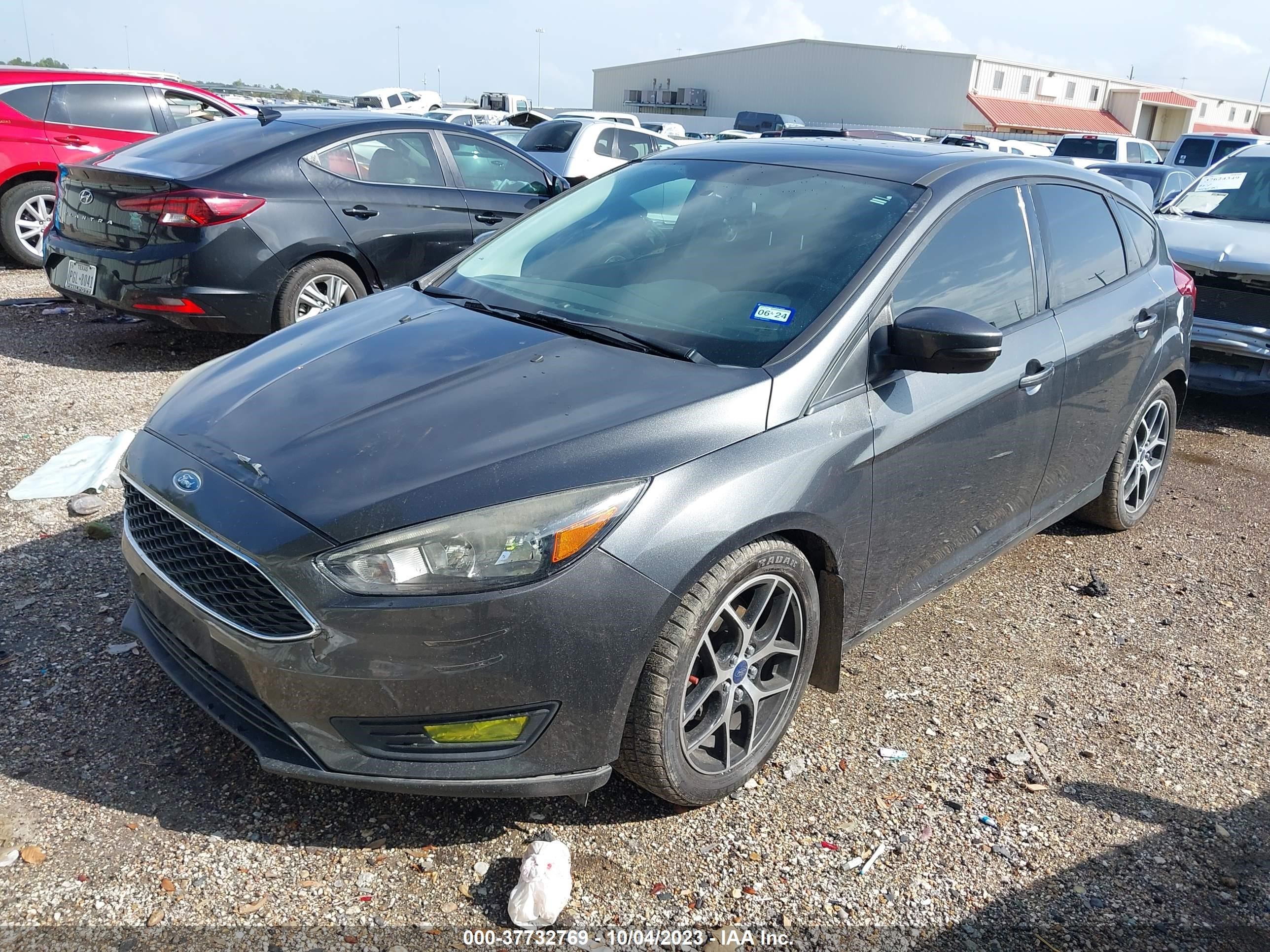 Photo 1 VIN: 1FADP3M22HL266730 - FORD FOCUS 