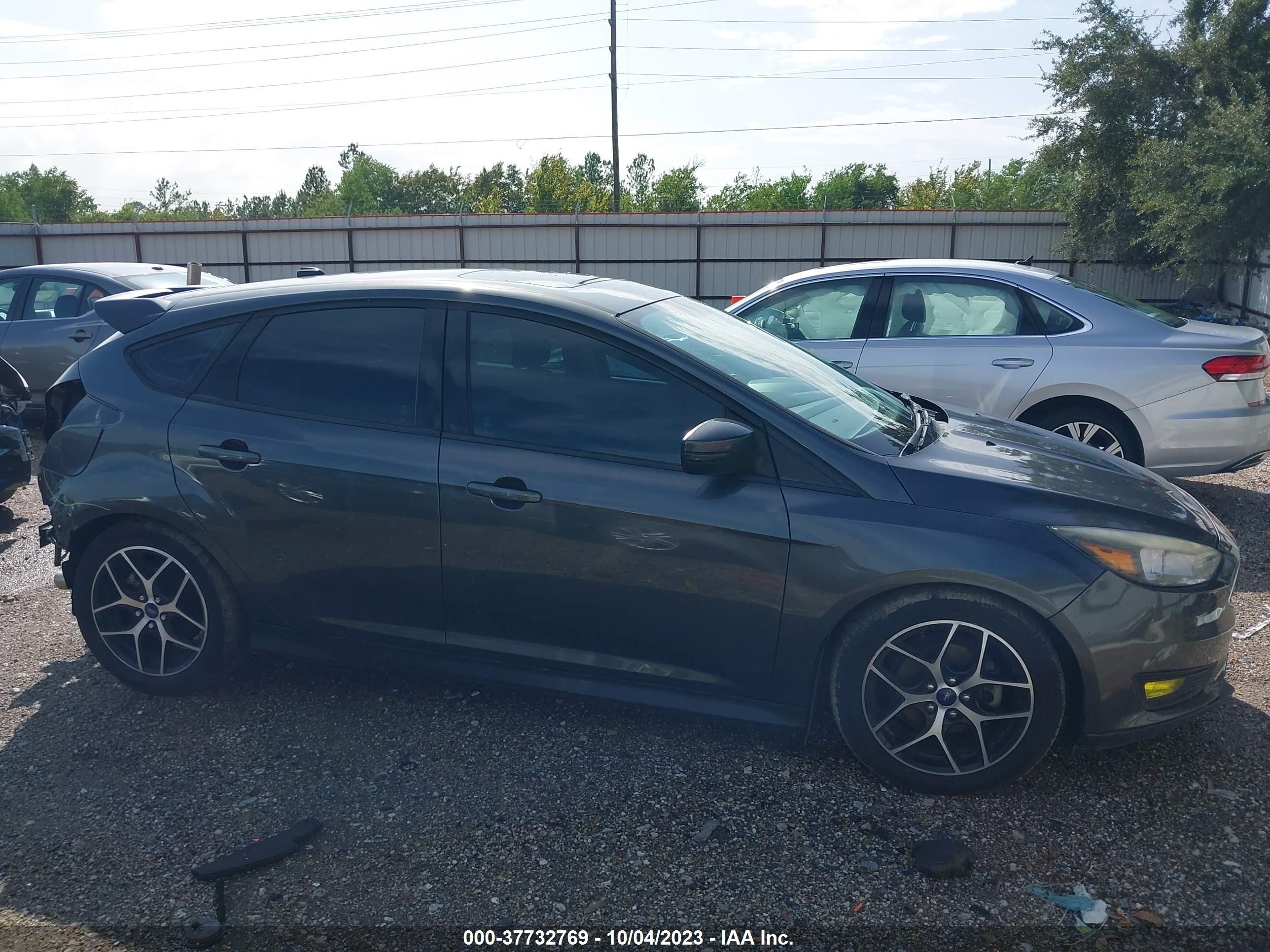 Photo 13 VIN: 1FADP3M22HL266730 - FORD FOCUS 