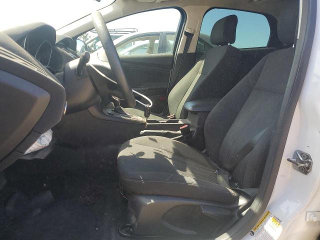 Photo 6 VIN: 1FADP3M22HL304053 - FORD FOCUS 