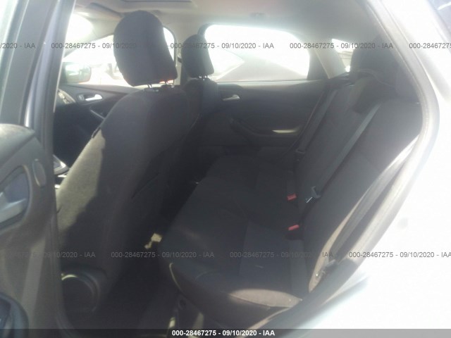 Photo 7 VIN: 1FADP3M24HL226133 - FORD FOCUS 