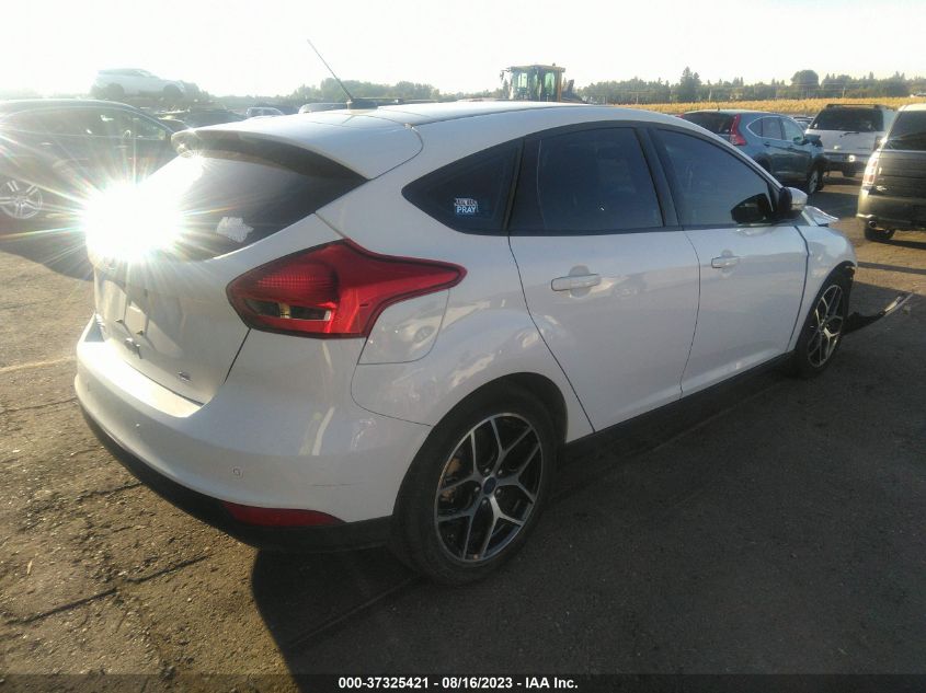 Photo 3 VIN: 1FADP3M25JL241357 - FORD FOCUS 