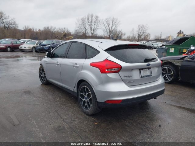 Photo 2 VIN: 1FADP3M25JL250074 - FORD FOCUS 