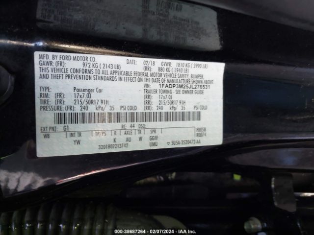 Photo 8 VIN: 1FADP3M25JL276531 - FORD FOCUS 