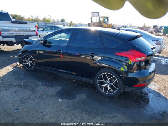 Photo 2 VIN: 1FADP3M26HL332695 - FORD FOCUS 