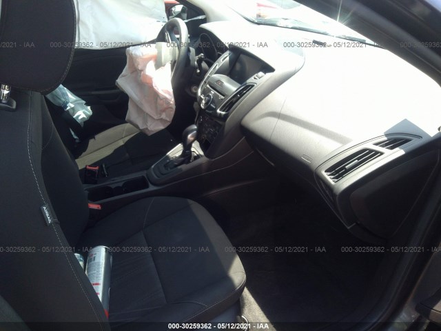 Photo 4 VIN: 1FADP3M27HL264505 - FORD FOCUS 