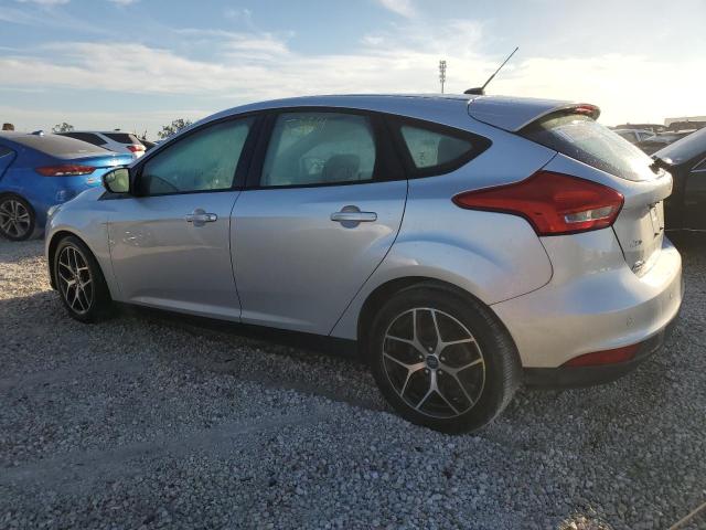 Photo 1 VIN: 1FADP3M27HL327442 - FORD FOCUS SEL 