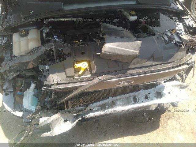 Photo 9 VIN: 1FADP3M27HL343673 - FORD FOCUS 